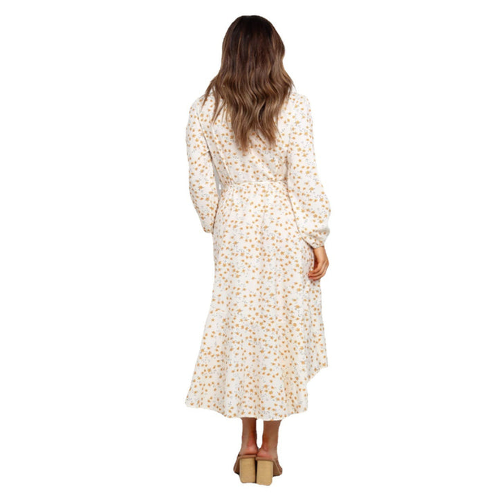 Damen Wickelkleid mit voluminösen Ärmeln und Rüschensaum W&W Mode