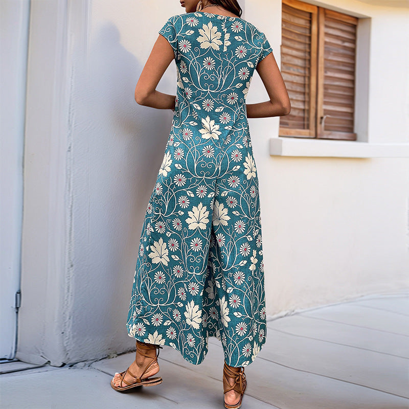 Damen Jumpsuit mit floralem Design und kastanienbraunem Bindegürtel W&W Mode