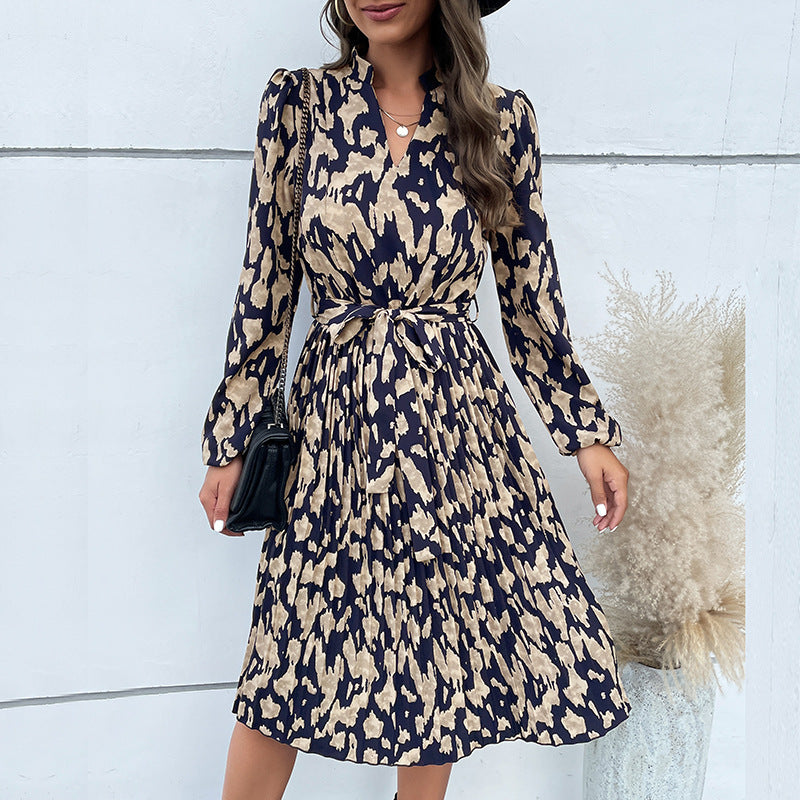 Damen Midi-Kleid mit tailliertem Schnitt und modischem Bindegürtel W&W Mode