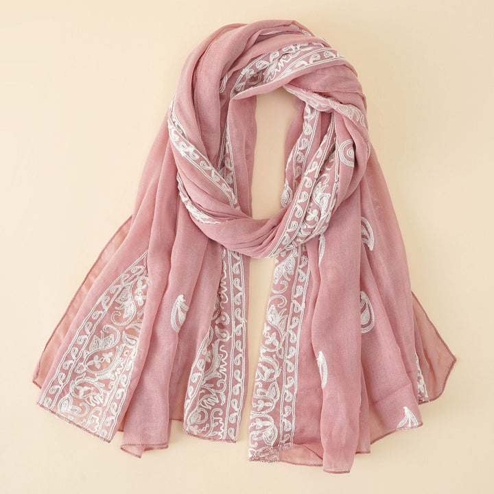 Damen eleganter Schal aus hochwertigem Chiffon mit filigraner Stickerei W&W Mode