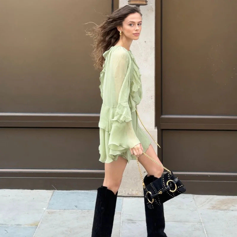 Damen fließendes Rüschenkleid mit langen Ärmeln und hohem Kragen W&W Mode