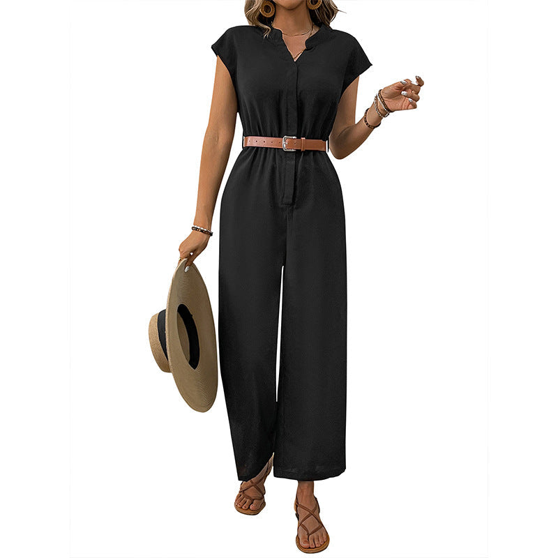 Damen Jumpsuit mit elegantem Taillengürtel und modernem V-Ausschnitt W&W Mode