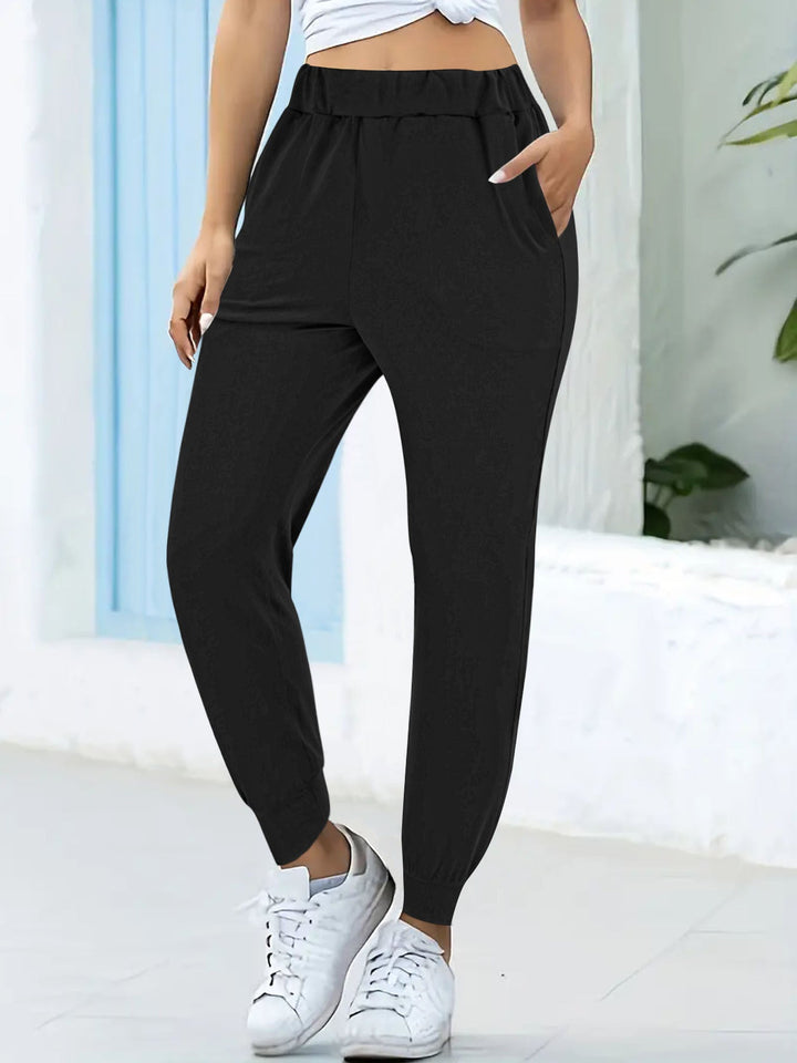 Damen bequeme Jogginghose mit elastischem Bund und praktischen Seitentaschen W&W Mode