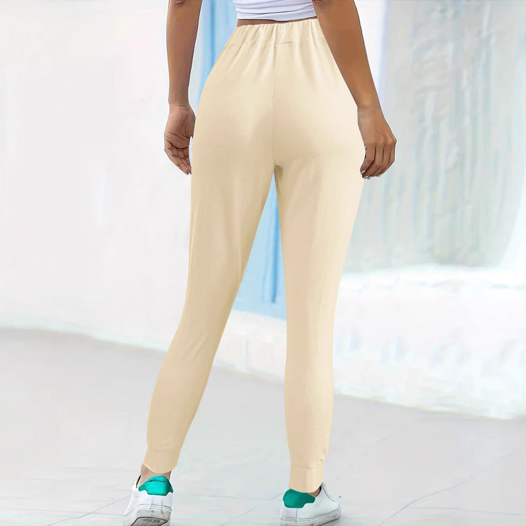 Damen bequeme Jogginghose mit elastischem Bund und praktischen Seitentaschen W&W Mode