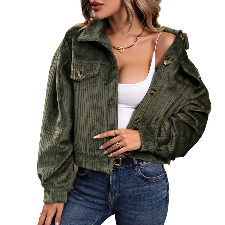 Damen Strickjacke im lässigen Cord-Look mit dekorativen Knöpfen und zwei Brusttaschen W&W Mode