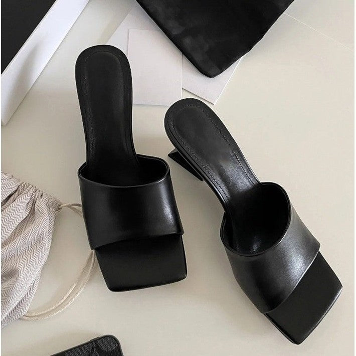 Damen Mules mit Metallic-Obermaterial und Blockabsatz