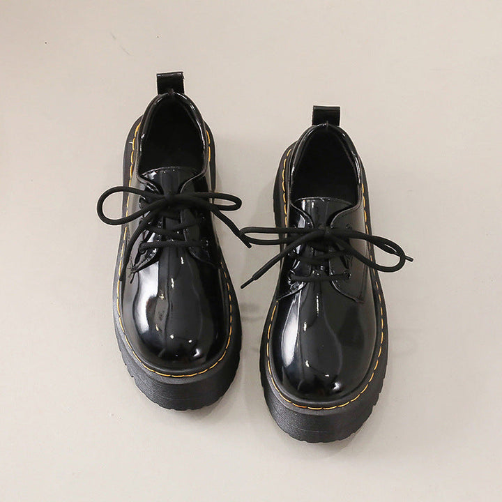 Damen Chunky Schnürschuhe mit robustem Profil und modischem Design W&W Mode