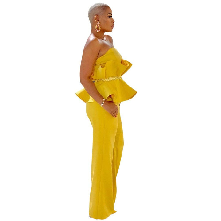 Damen Jumpsuit mit voluminösem Rüschendesign und schulterfreiem Oberteil W&W Mode