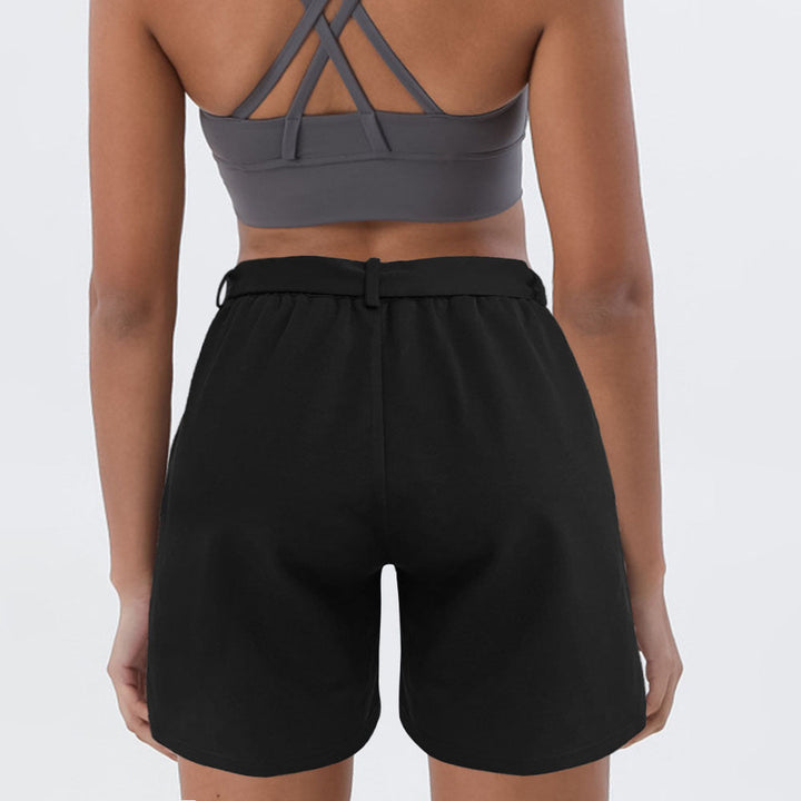 Damen Sportliche Shorts mit hohem Taillenbund und dekorativem Bindegürtel W&W Mode