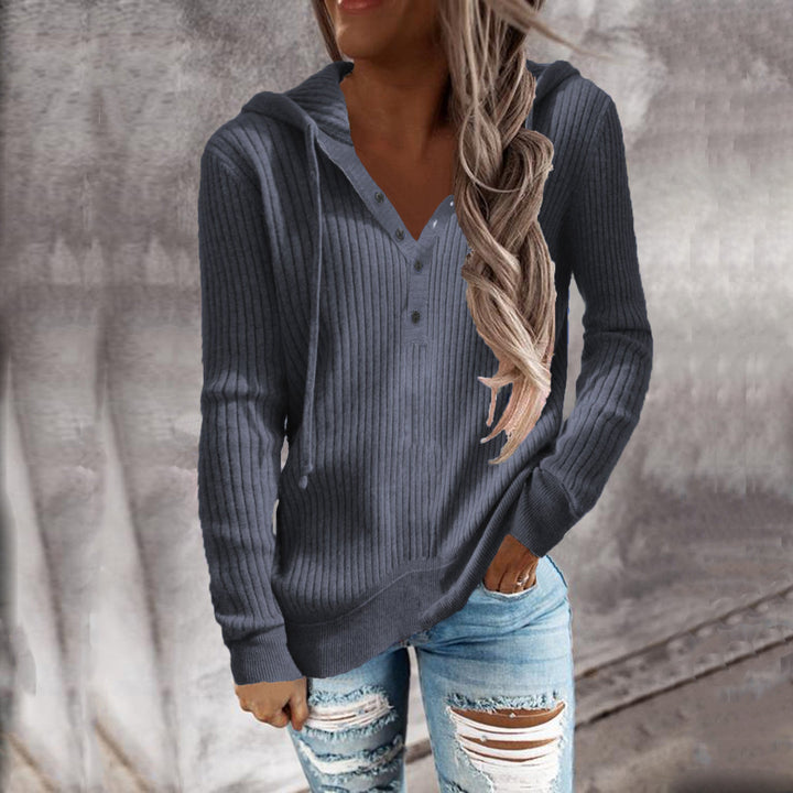 Damen Kapuzenpullover mit strukturiertem Rippdesign und praktischen Knopfdetails W&W Mode