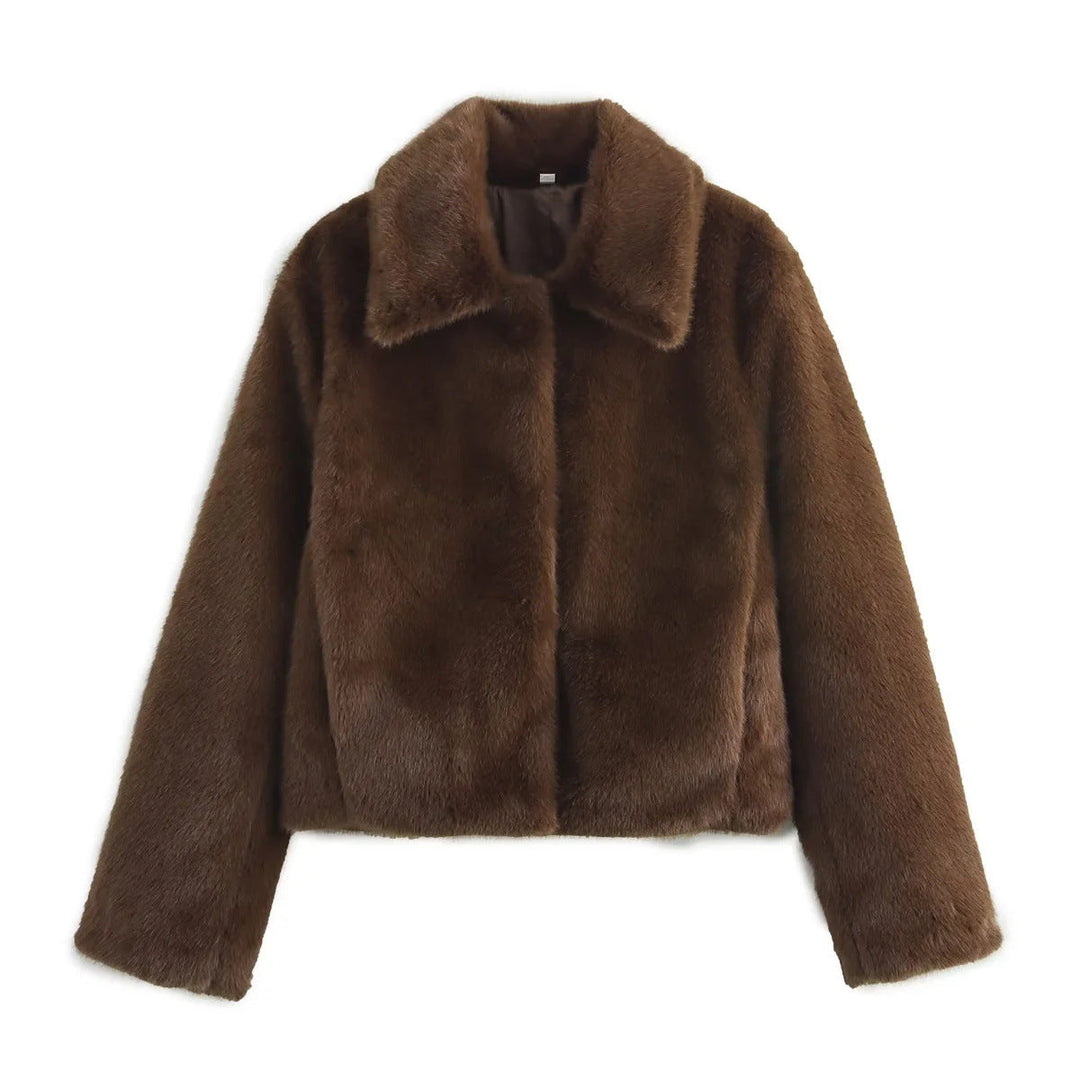Damen Kunstpelzjacke mit klassischem Kragen und eleganter Silhouette W&W Mode