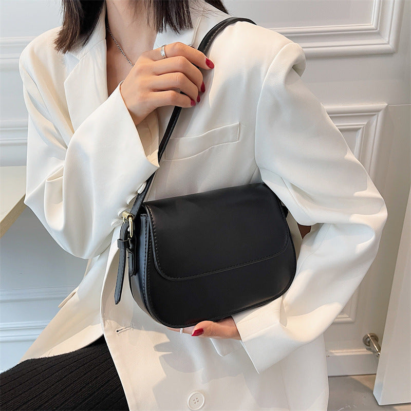W&W Mode | Elegante handgefertigte Lederhandtasche