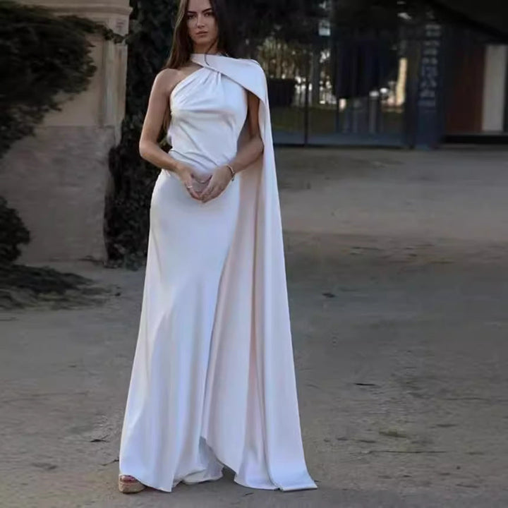 Damen Maxikleid mit asymmetrischem Schnitt und fließendem Stoff W&W Mode