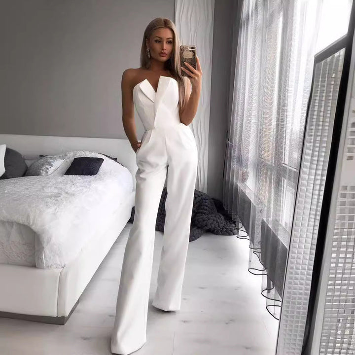Damen Jumpsuit mit asymmetrischem Revers, taillierter Passform und weitem Bein
