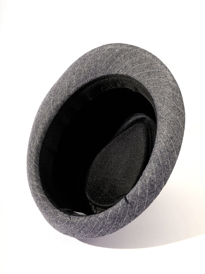 Damen eleganter Fedora-Hut mit gestreiftem Design und modischem Samtband W&W Mode