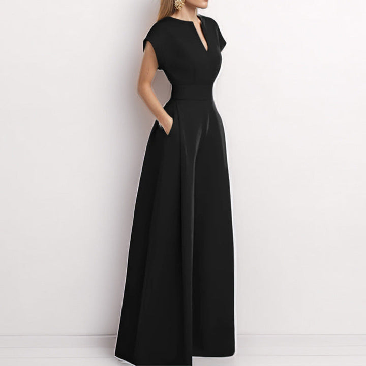 Damen Eleganter Jumpsuit mit weitem Bein und Schalkragen W&W Mode