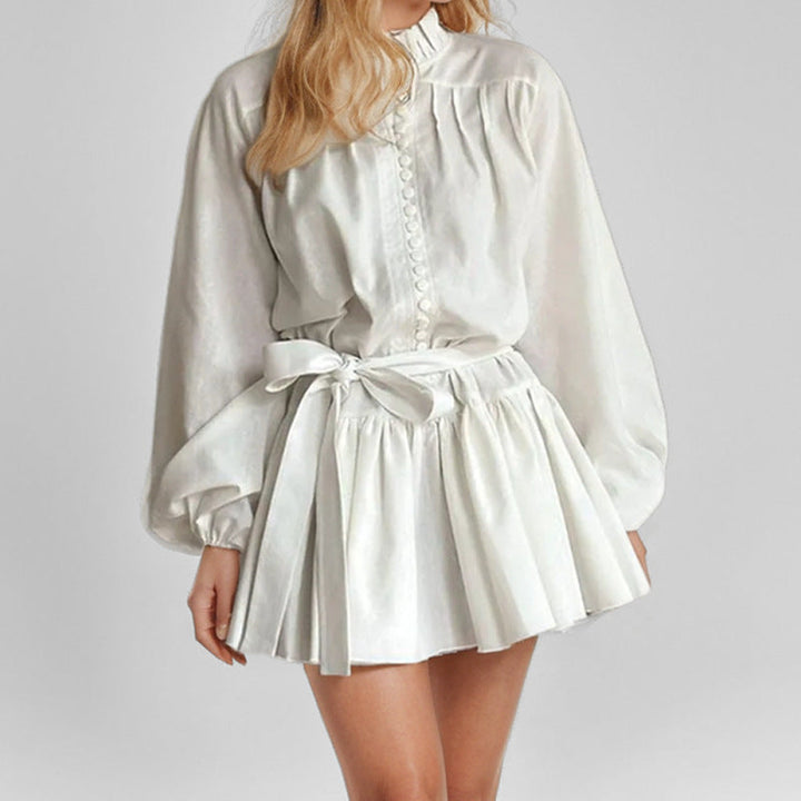 Damen Minikleid mit verspielt romantischem Muster und leichtem Faltenrock W&W Mode