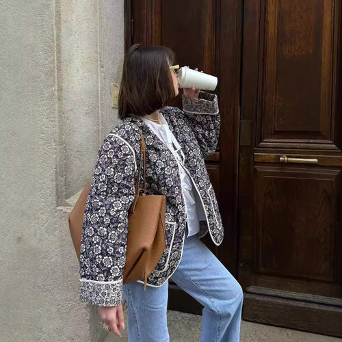 Damen elegante Floral-Jacke im Oversized-Schnitt mit strukturierten Details W&W Mode