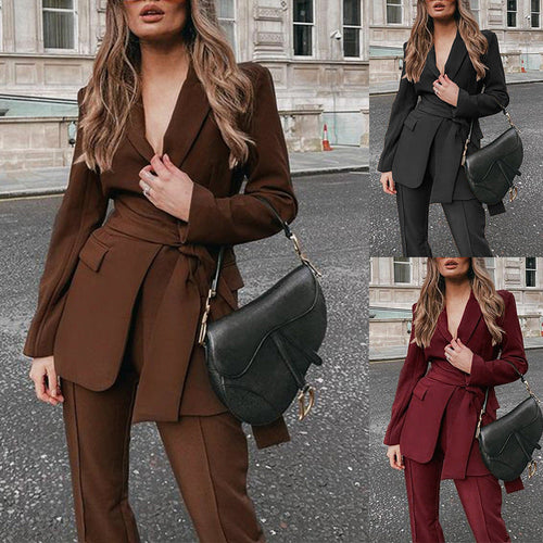 Damen Blazeranzug mit tailliertem Schnitt und elegantem Gürtel W&W Mode