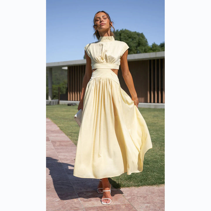 Damen elegantes Maxikleid mit hohem Kragen und seitlichen Cut-Outs W&W Mode