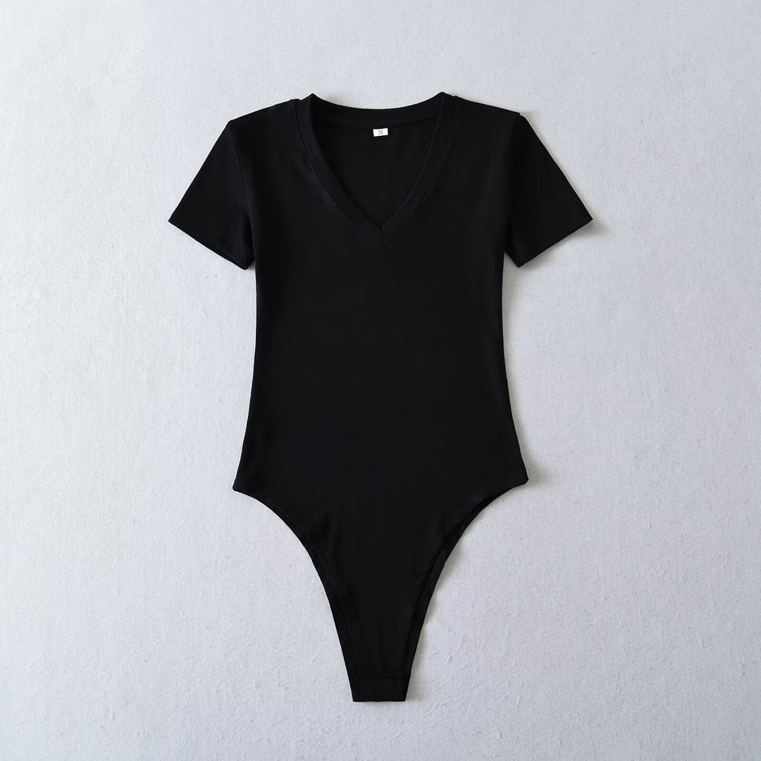 Damen Body mit tiefem V-Ausschnitt und kurzärmligem Design W&W Mode
