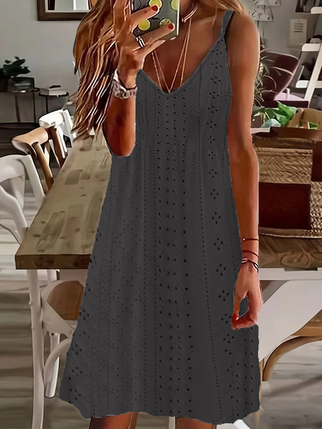 Damen luftiges V-Ausschnitt Kleid im lässigen Stil W&W Mode