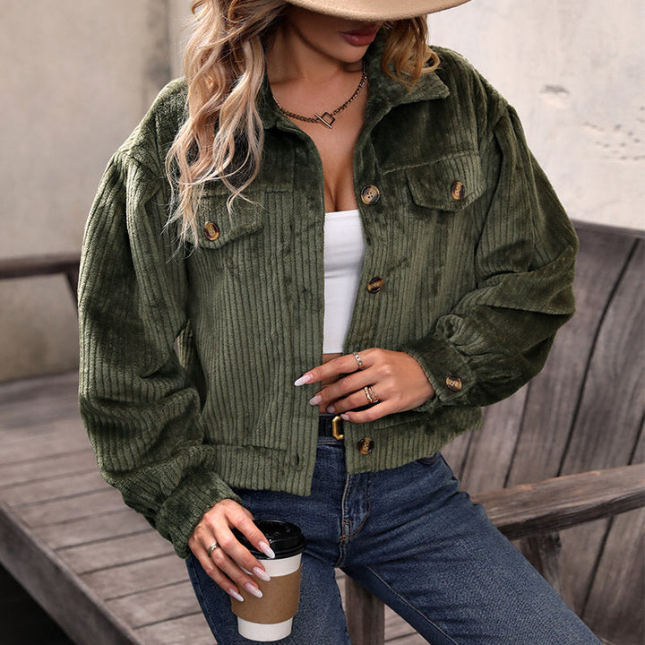 Damen Strickjacke im lässigen Cord-Look mit dekorativen Knöpfen und zwei Brusttaschen W&W Mode