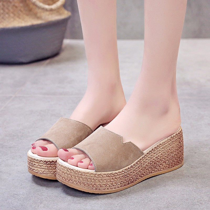 Damen Wedge-Sandalen mit modernem Überkreuz-Design und rutschfester Sohle W&W Mode