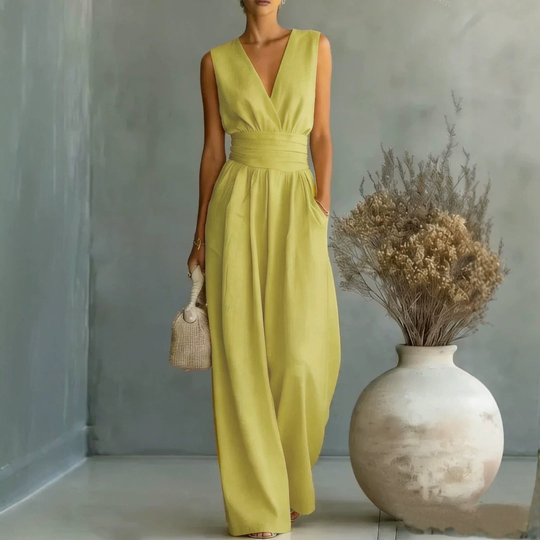 W&W Mode | Eleganter Ärmelloser Jumpsuit Mit Schmeichelhafter Passform