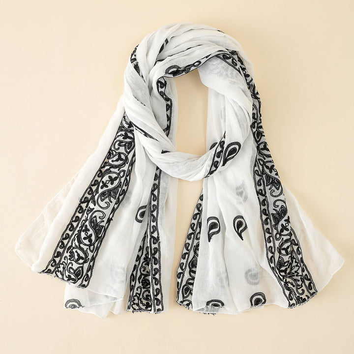 Damen eleganter Schal aus hochwertigem Chiffon mit filigraner Stickerei W&W Mode