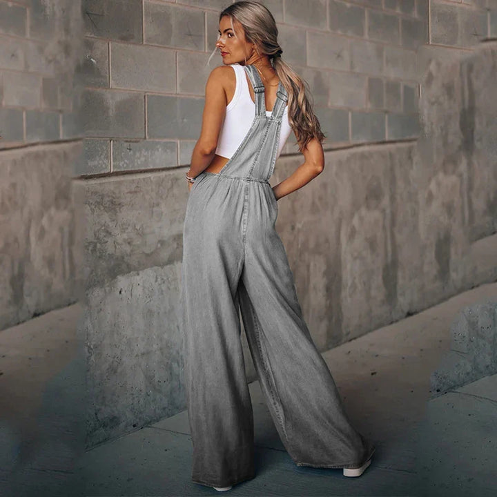 Damen-Latzhose aus Oversize-Denim
