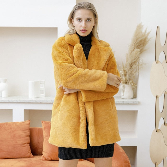 W&W Mode Kunstfelljacke | Perfekt für den kommenden Winter
