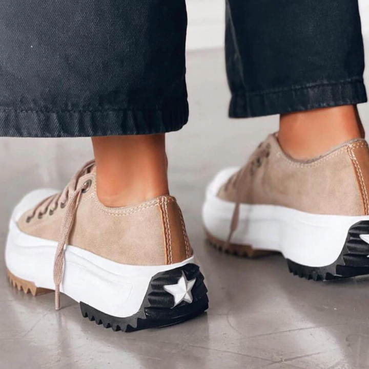 W&W Mode | Bequeme Plateau Sneaker für Damen