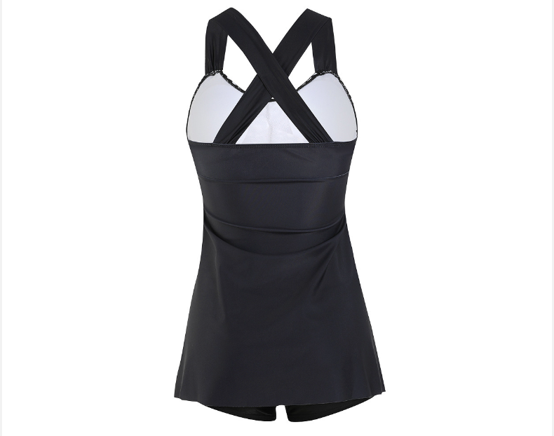 W&W Mode | Elegantes Badeanzugkleid mit femininer Silhouette