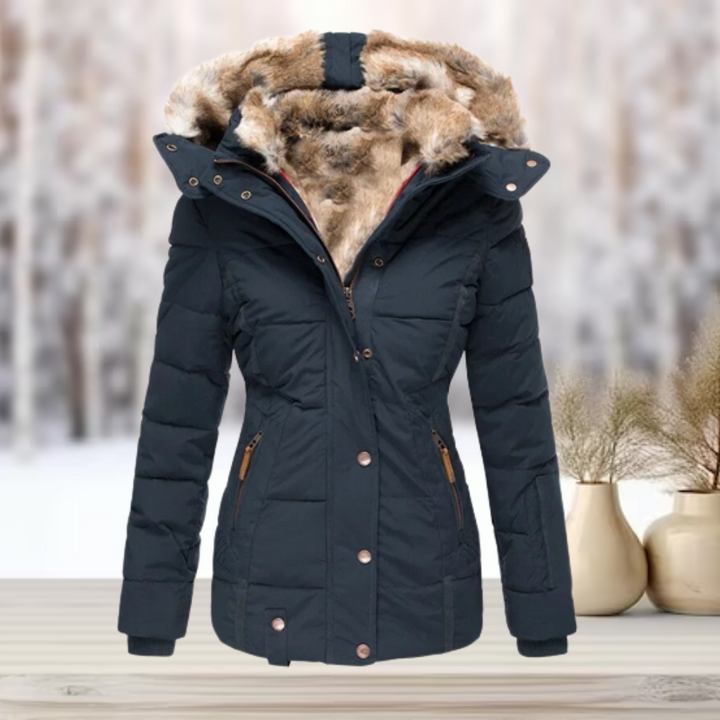 W&W Mode | Elegante Winter-Pelzjacke mit Kapuze 2024