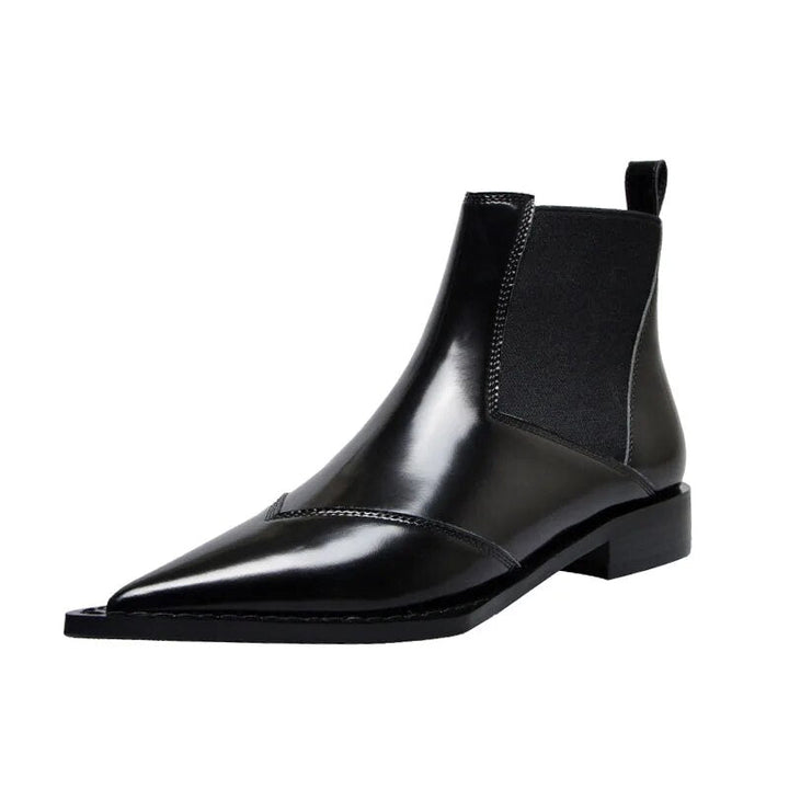 W&W Mode | Schwarze Stiefeletten mit niedrigem Absatz für Damen