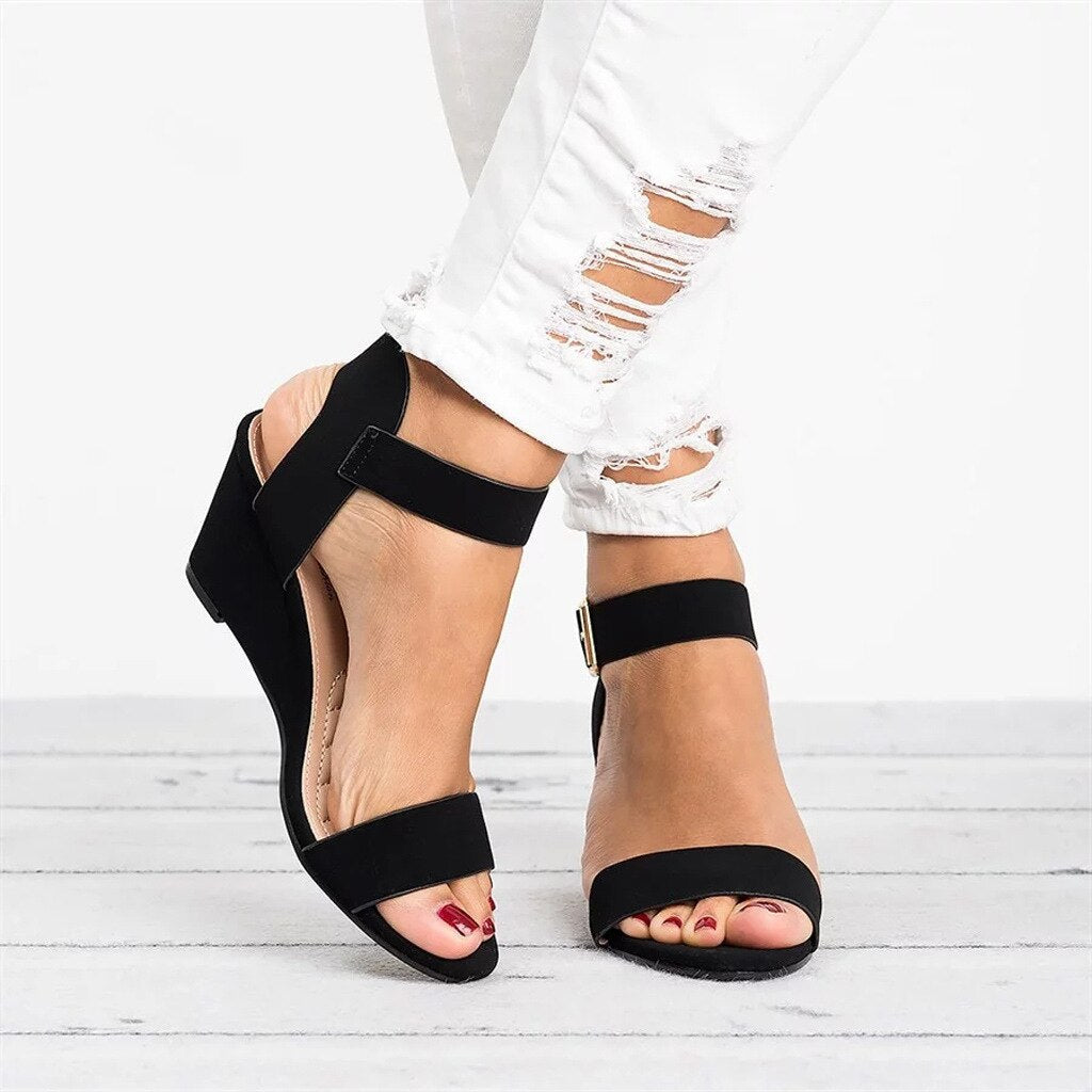 W&W Mode | Riem Sandalen - Bequeme und stilvolle Damensandalen mit Absatz