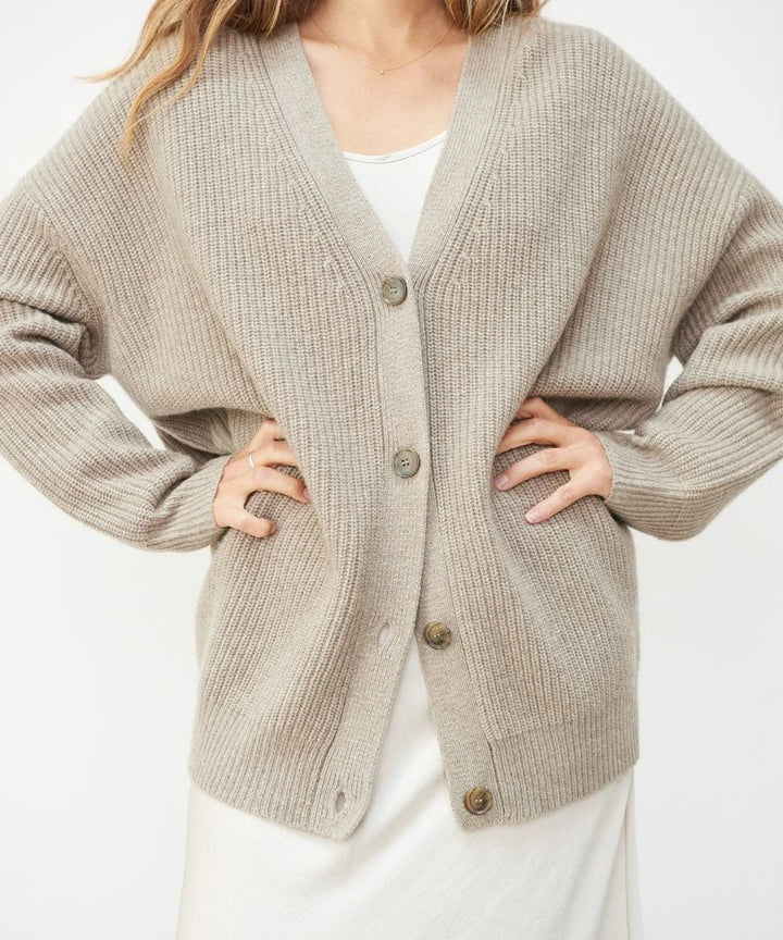 W&W Mode | Stilvolle Kaschmir-Strickjacke