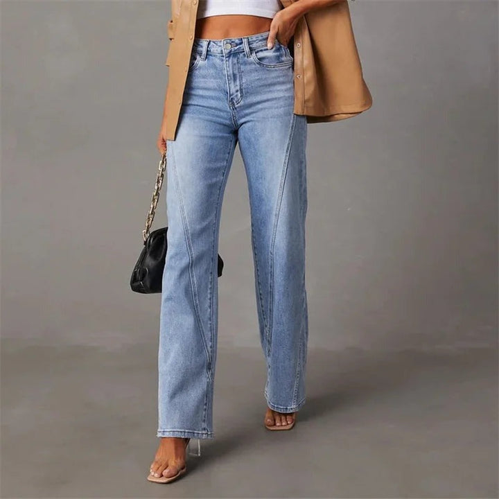 Elegante Schlagjeans