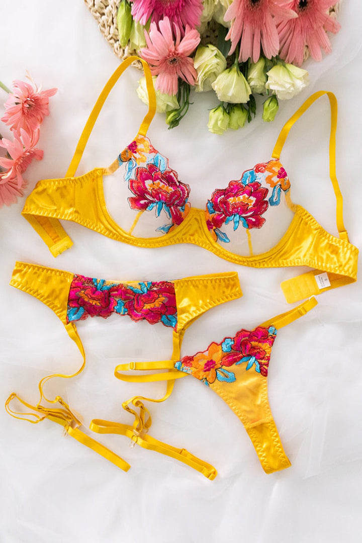 W&W Mode | Satin Durchsichtige Blumen 3 Teile Lingerie Set