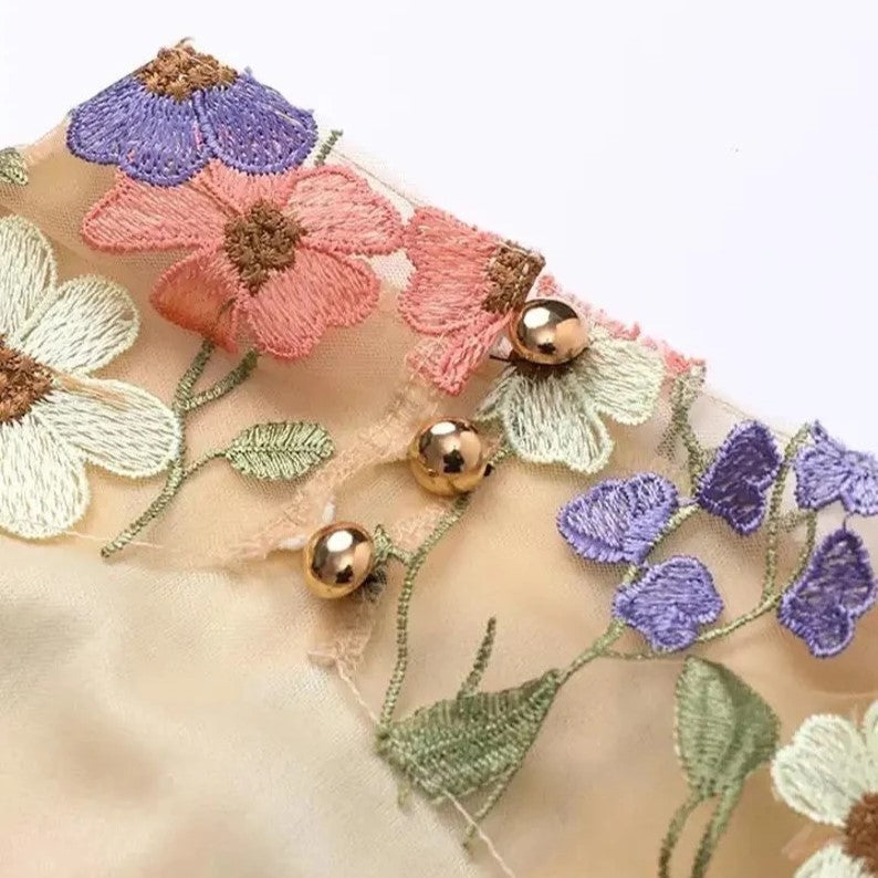 Damen Minikleid mit floralen Applikationen und durchscheinender Optik