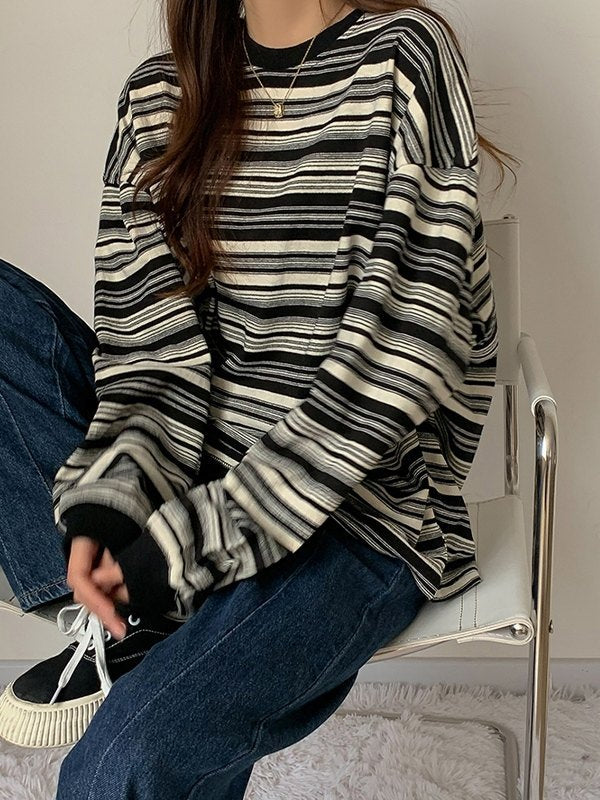 W&W Mode | oversized Pullover mit Rundhalsausschnitt und Streifen