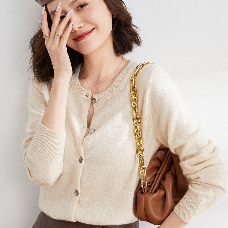 W&W Mode | Kuschelige Strickjacke für den Alltag