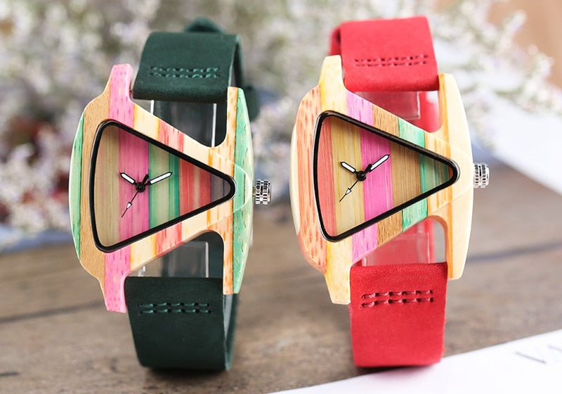 W&W Mode | Farbige Dreieck Bamboo Wood Uhr