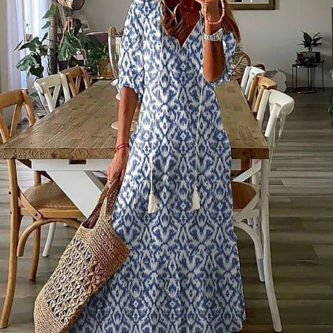 W&W Mode | Maxikleid mit halben Ärmeln und V-Ausschnitt mit Blumenmuster