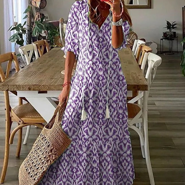 W&W Mode | Maxikleid mit halben Ärmeln und V-Ausschnitt mit Blumenmuster